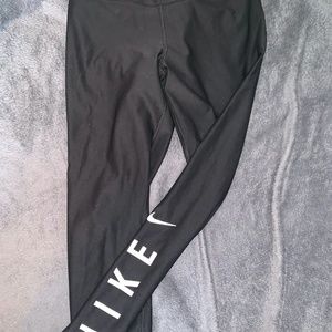 Nike dri-fit leggings